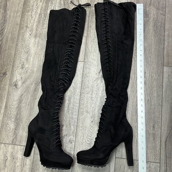 Shoe dazzle Heeled Suede Remi Women  Boots Black Size 9 - Picture 2 of 7